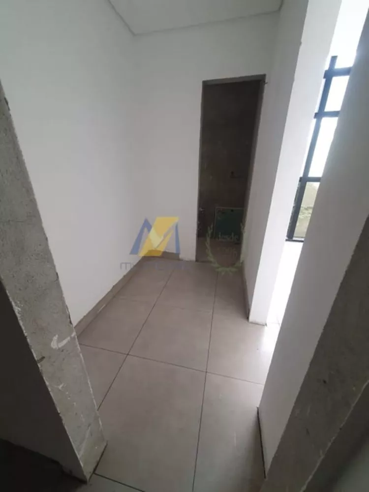 Apartamento à venda com 2 quartos, 94m² - Foto 4