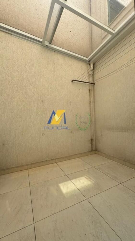 Casa à venda com 3 quartos, 181m² - Foto 5