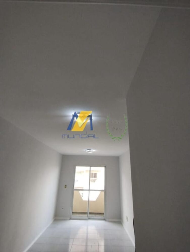 Apartamento à venda com 3 quartos, 70m² - Foto 7