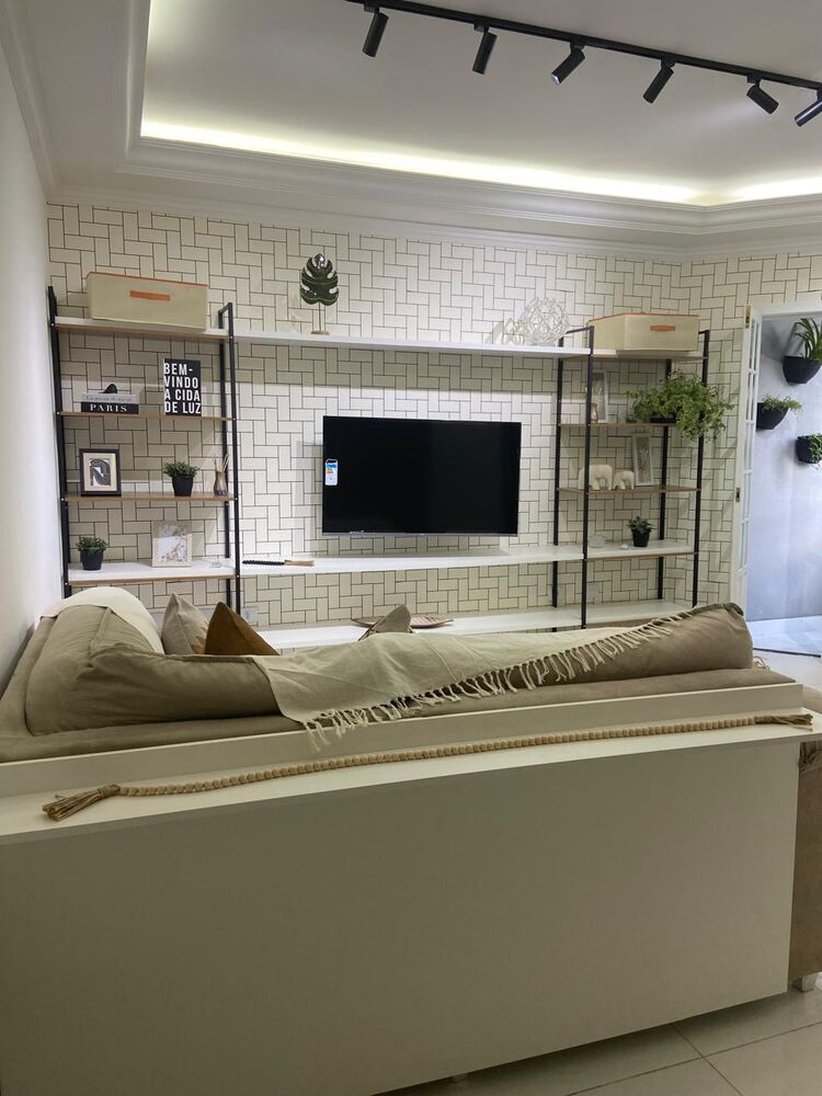 Casa à venda com 2 quartos, 100m² - Foto 4