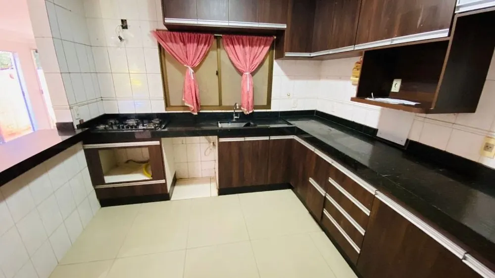 Sobrado, 4 quartos, 208 m² - Foto 1