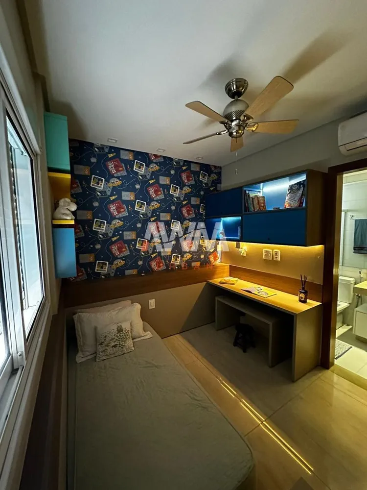 Apartamento, 3 quartos, 140 m² - Foto 1