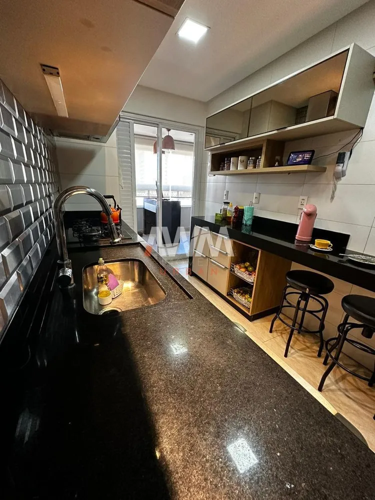 Apartamento, 3 quartos, 140 m² - Foto 2