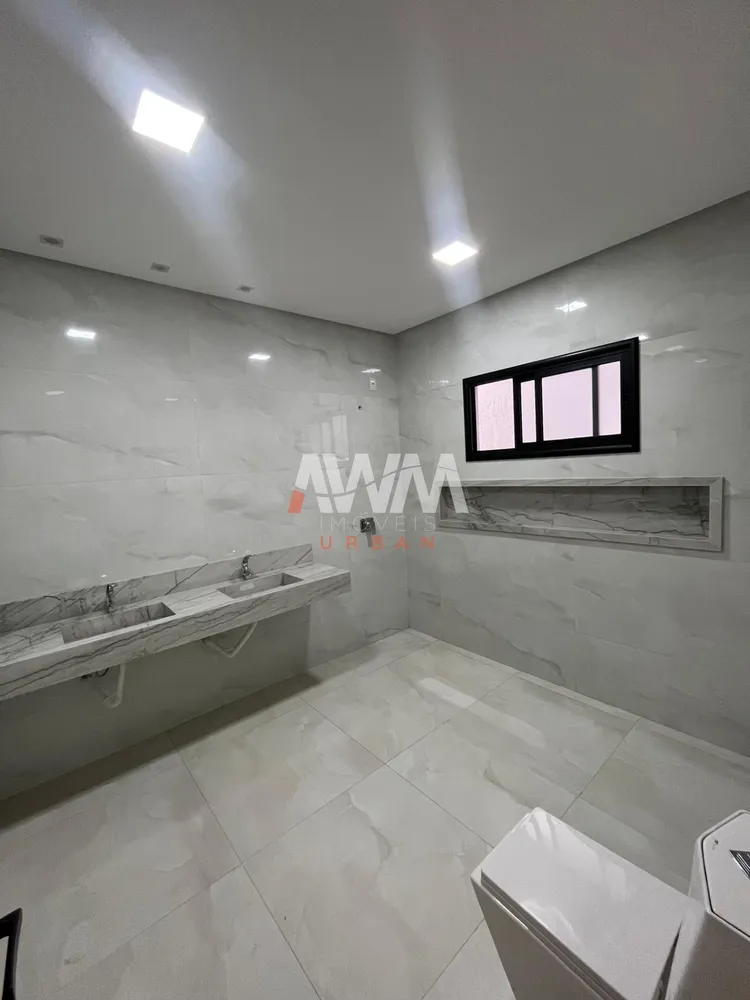 Casa, 3 quartos, 215 m² - Foto 3