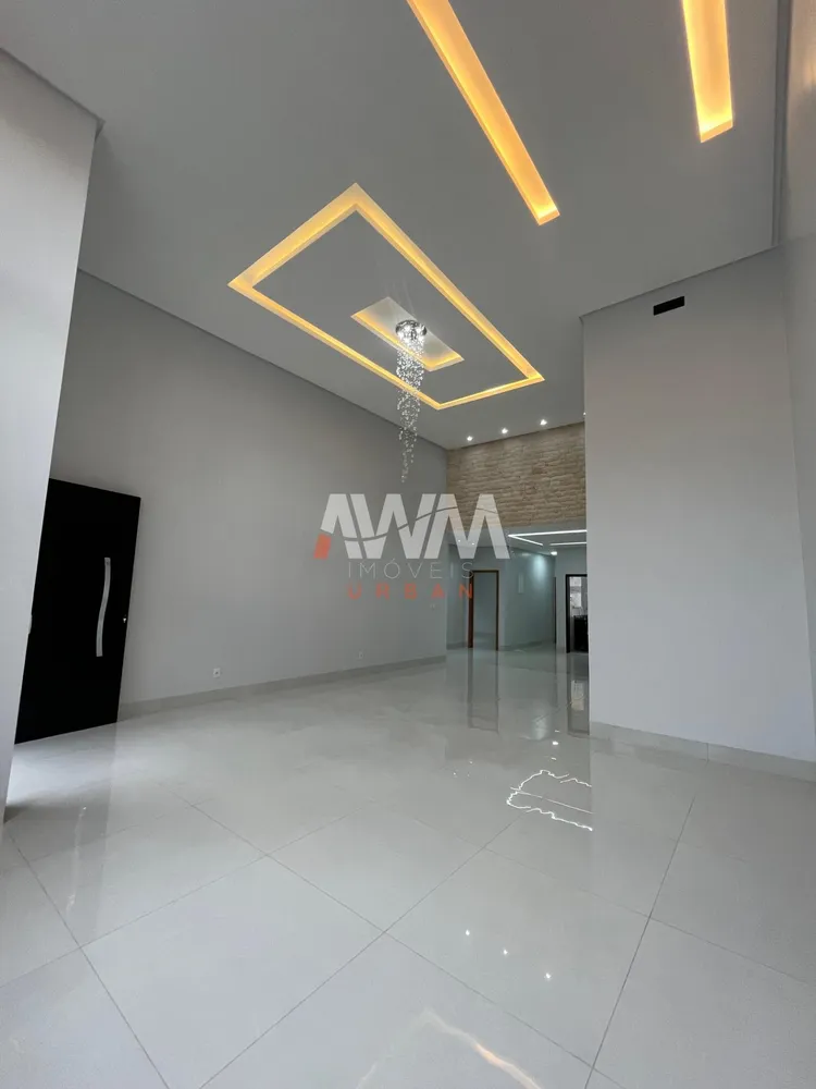 Casa, 3 quartos, 215 m² - Foto 2