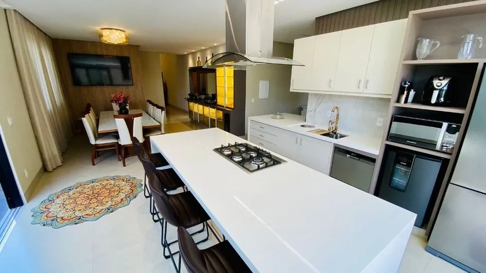 Sobrado, 3 quartos, 283 m² - Foto 4