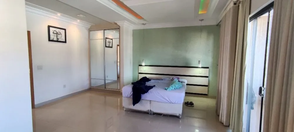 Sobrado, 4 quartos, 360 m² - Foto 2