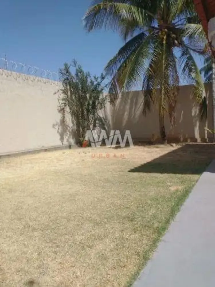 Casa, 4 quartos, 188 m² - Foto 2