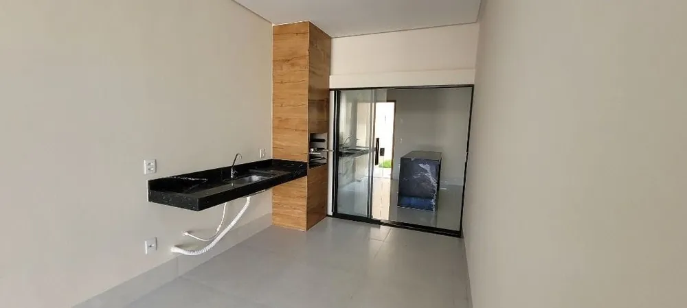 Casa, 3 quartos, 131 m² - Foto 2