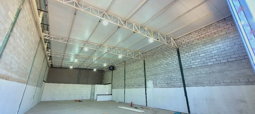 Depósito-Galpão, 300 m² - Foto 2