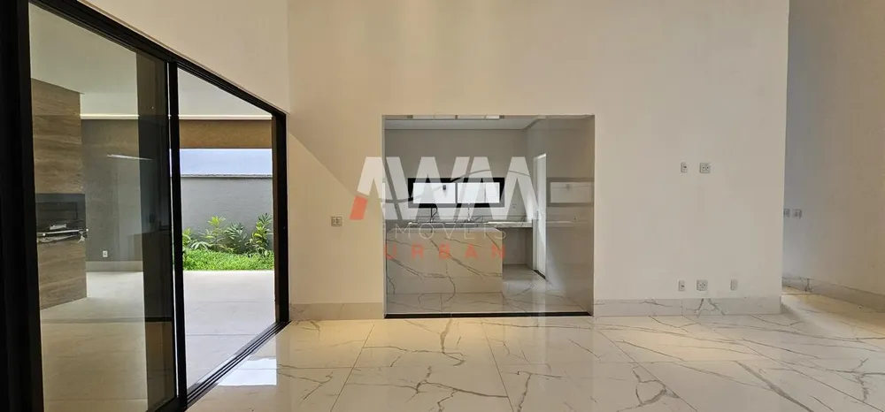 Sobrado, 4 quartos, 235 m² - Foto 1
