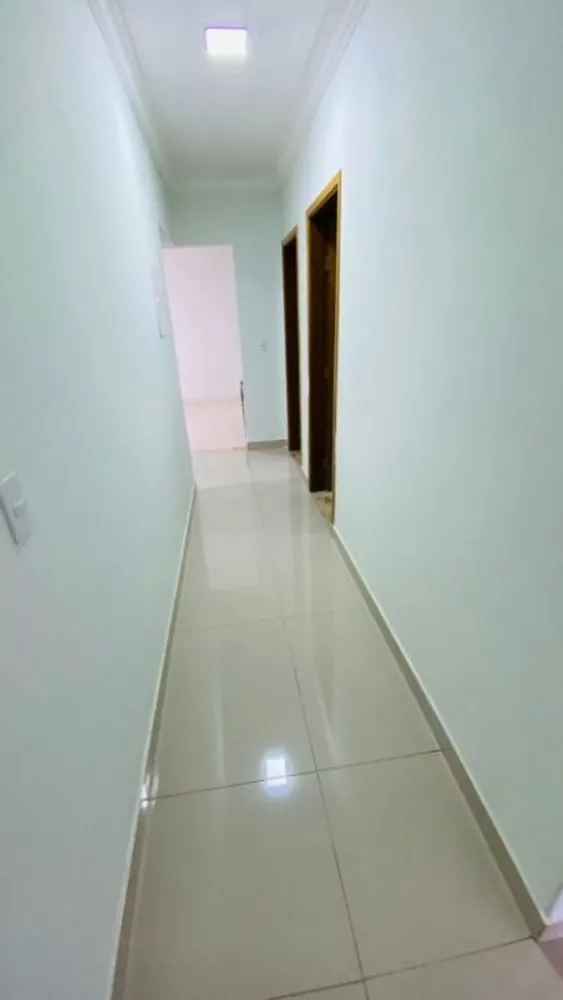Casa, 3 quartos, 232 m² - Foto 1