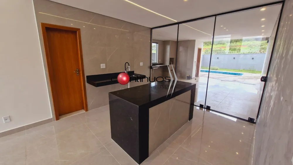 Casa, 3 quartos, 195 m² - Foto 4