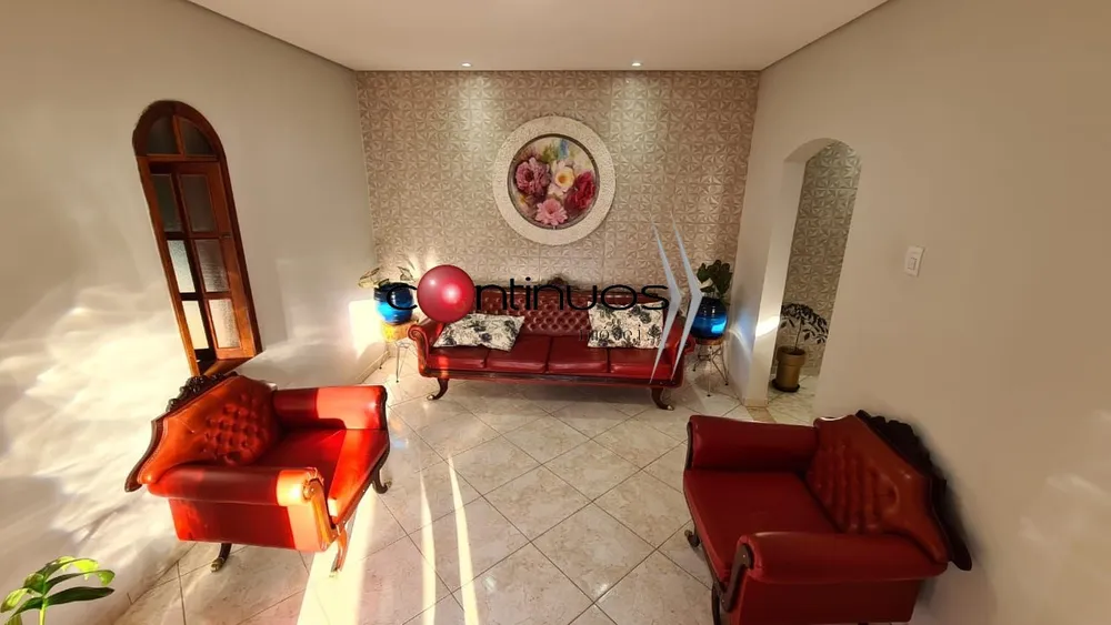 Casa, 5 quartos, 316 m² - Foto 3