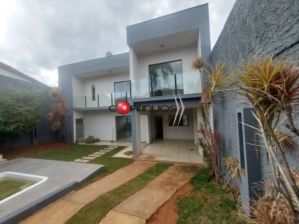 Casa, 4 quartos, 338 m² - Foto 1