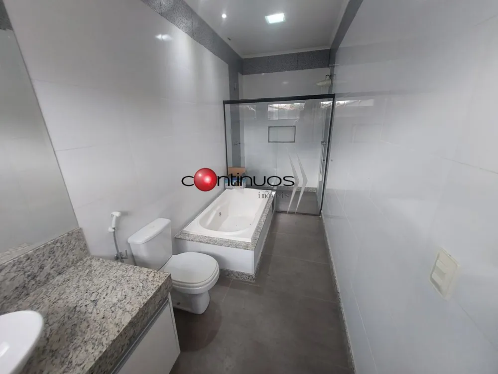 Casa, 4 quartos, 338 m² - Foto 4