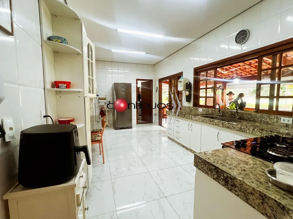 Casa, 3 quartos, 280 m² - Foto 4