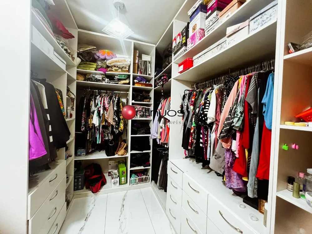 Casa, 3 quartos, 280 m² - Foto 7