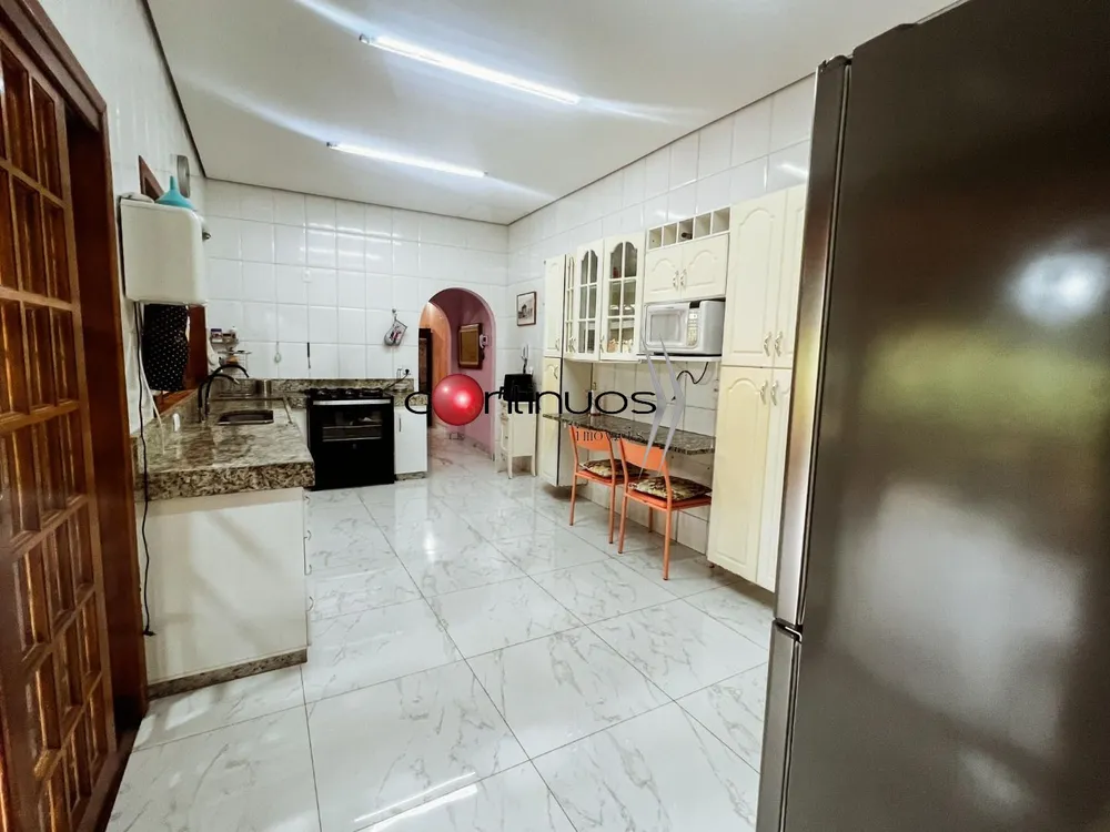 Casa, 3 quartos, 280 m² - Foto 3