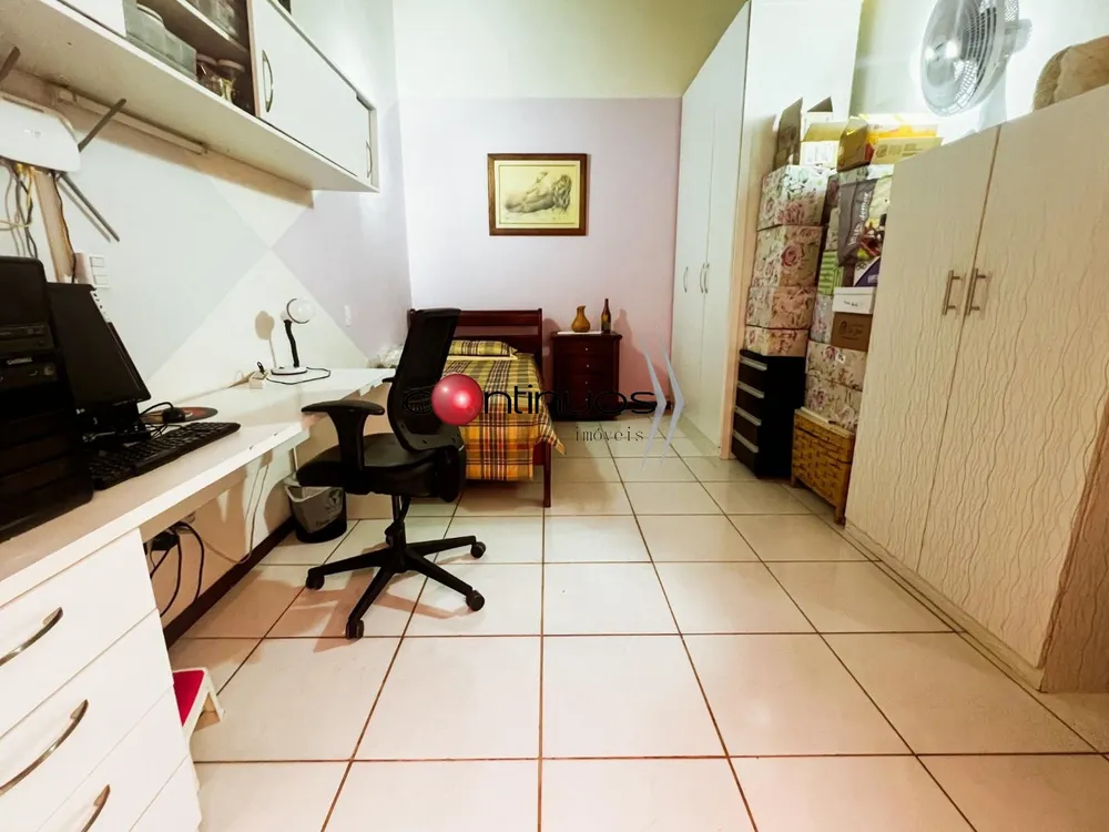 Casa, 3 quartos, 280 m² - Foto 8