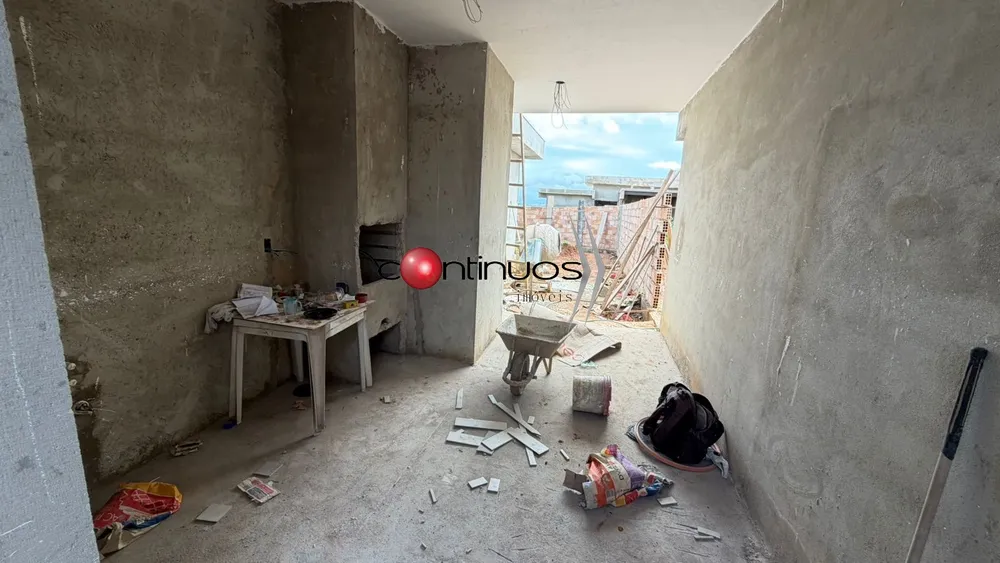 Casa, 3 quartos, 290 m² - Foto 2