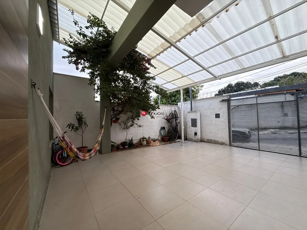 Casa, 2 quartos, 180 m² - Foto 1