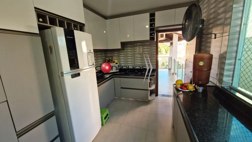 Casa, 3 quartos, 231 m² - Foto 5