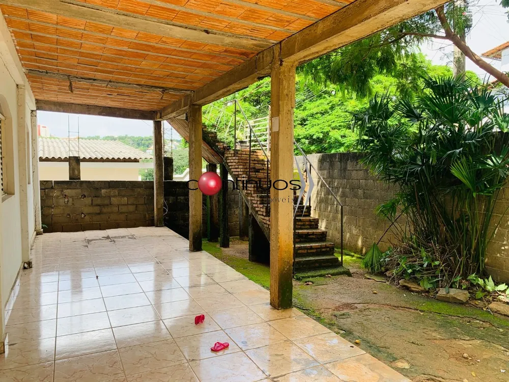 Casa, 6 quartos, 300 m² - Foto 1