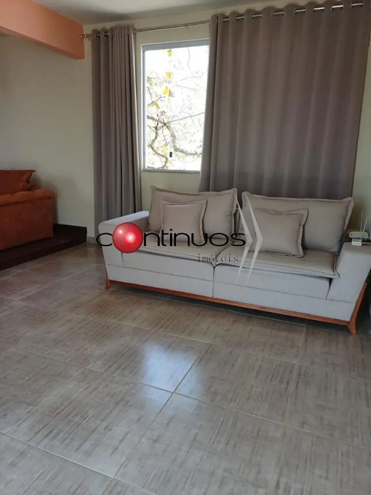 Casa, 4 quartos, 319 m² - Foto 1
