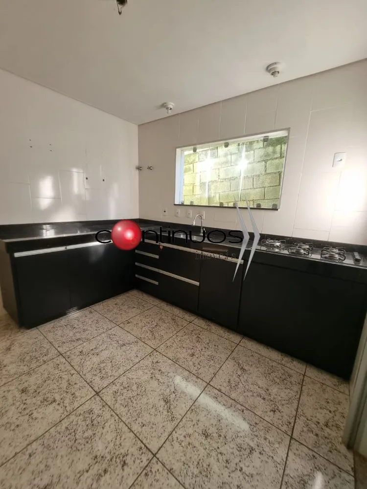 Casa, 4 quartos, 260 m² - Foto 8