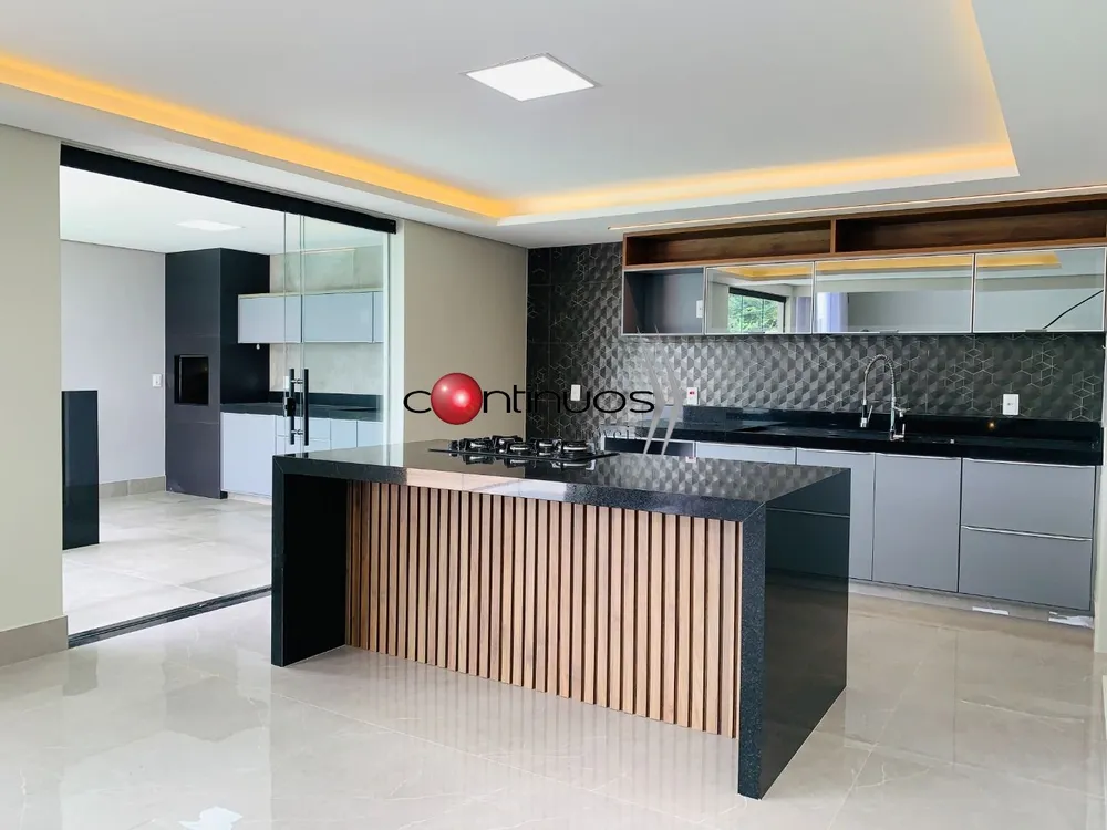 Casa, 3 quartos, 314 m² - Foto 2