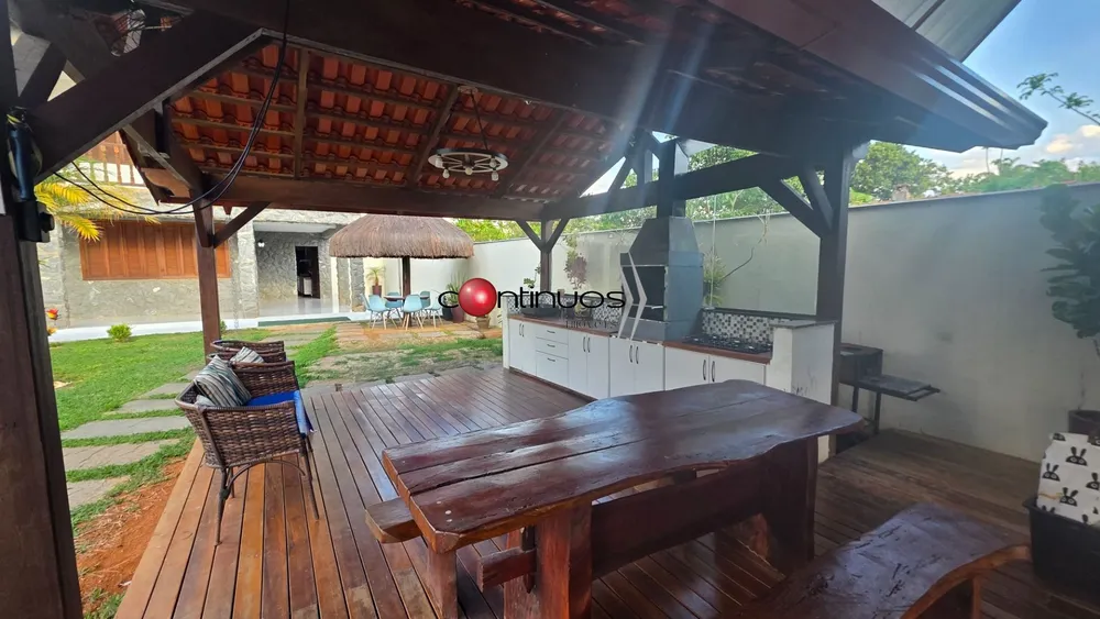 Casa, 3 quartos, 351 m² - Foto 2