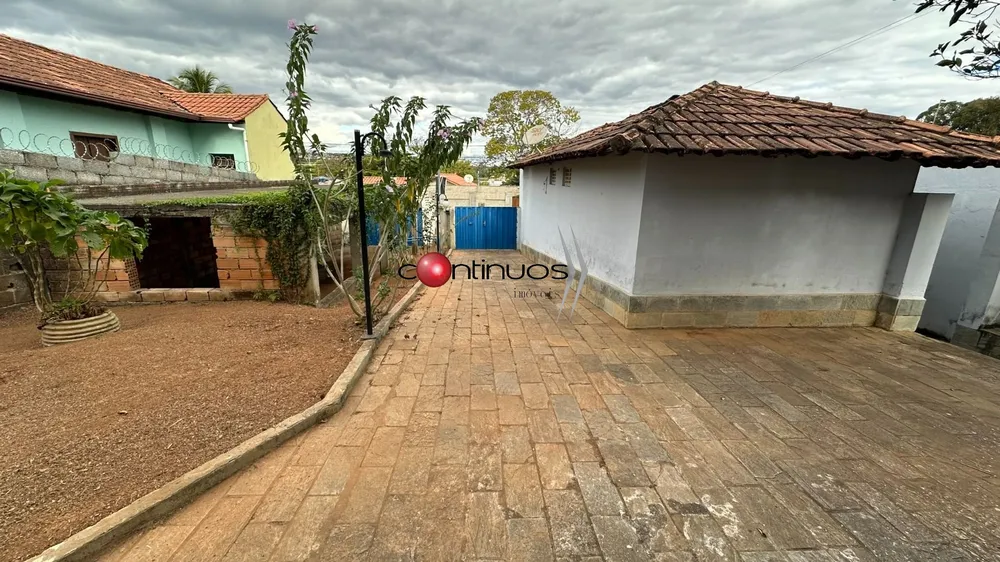 Casa, 5 quartos, 171 m² - Foto 2