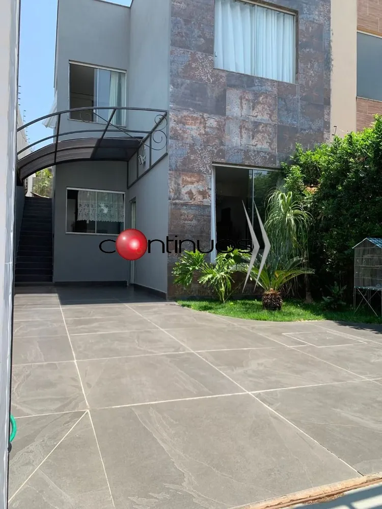 Casa, 3 quartos, 130 m² - Foto 1