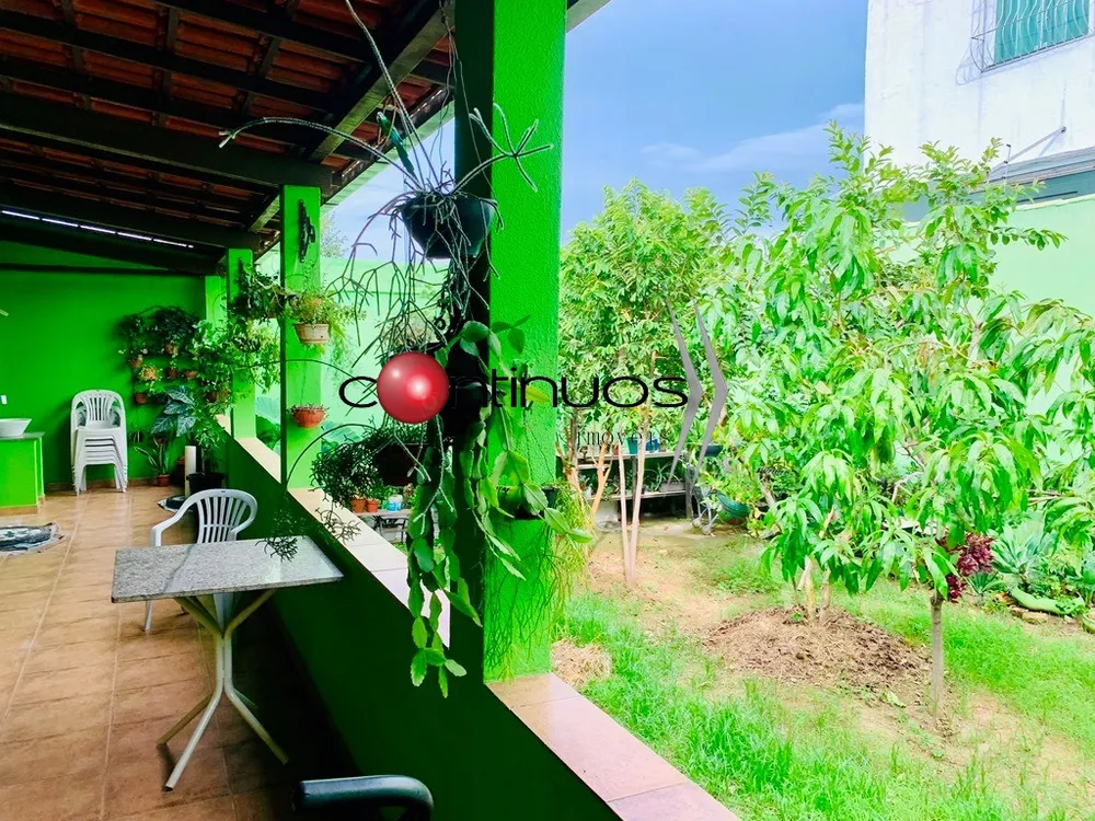 Casa, 3 quartos, 220 m² - Foto 9