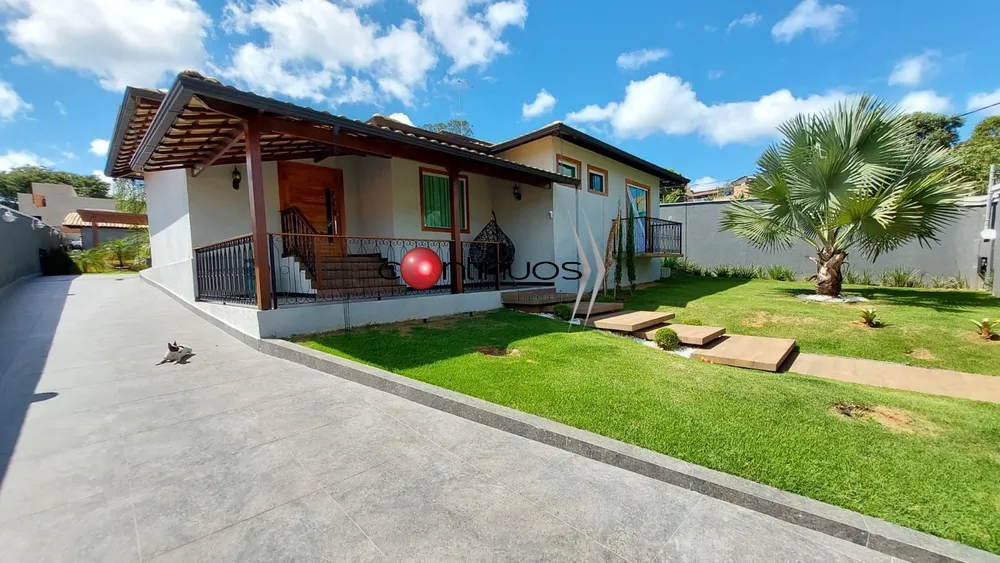 Casa, 4 quartos, 350 m² - Foto 1