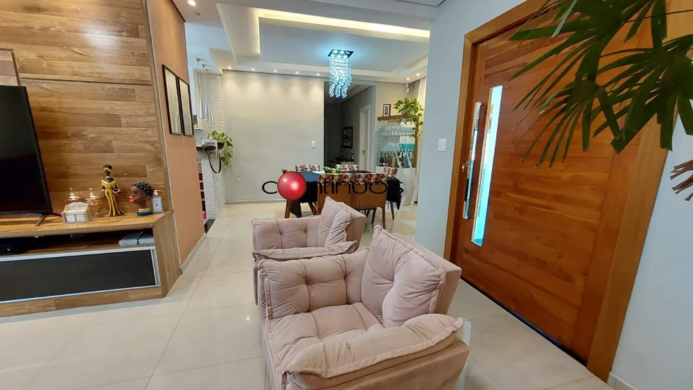 Casa, 4 quartos, 350 m² - Foto 2