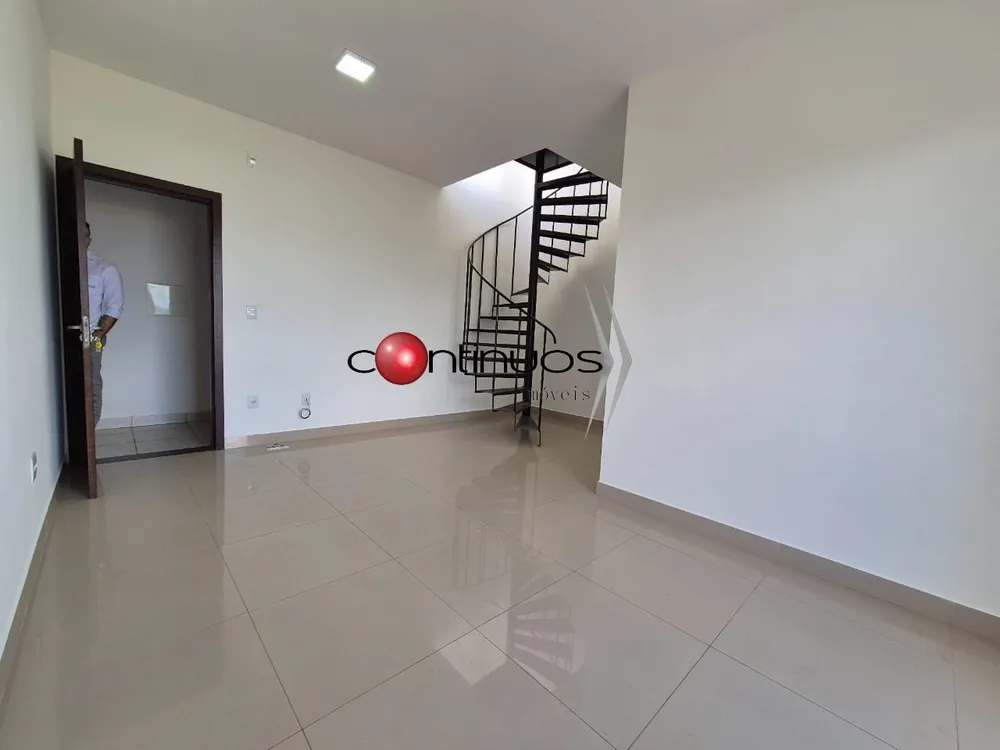 Cobertura, 3 quartos, 173 m² - Foto 2