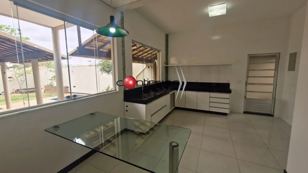 Casa, 6 quartos - Foto 1