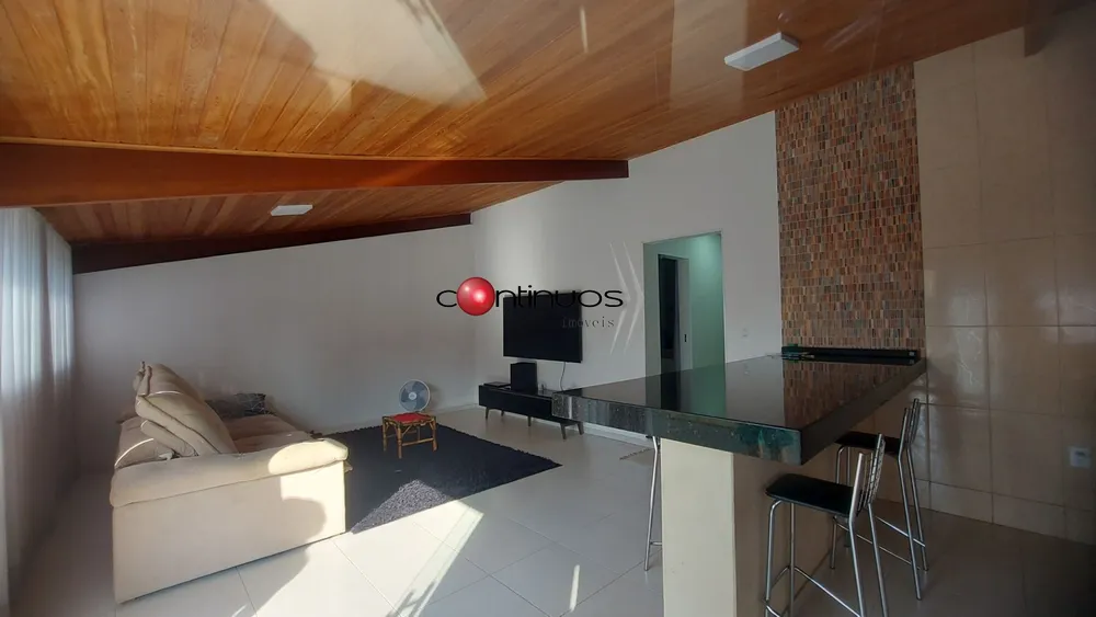 Casa, 3 quartos, 250 m² - Foto 3