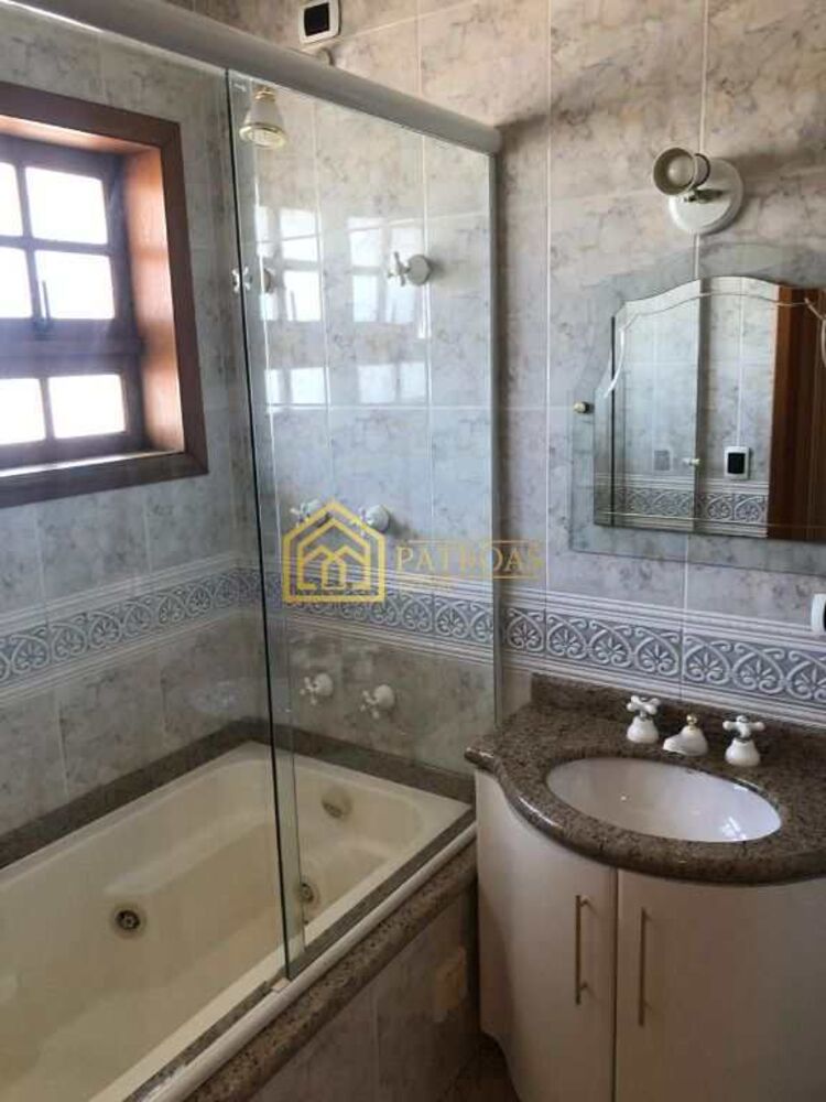 Casa à venda com 5 quartos, 654m² - Foto 3