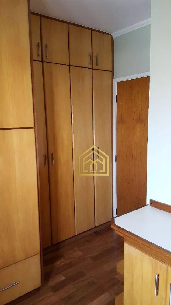 Apartamento para alugar com 3 quartos, 100m² - Foto 11