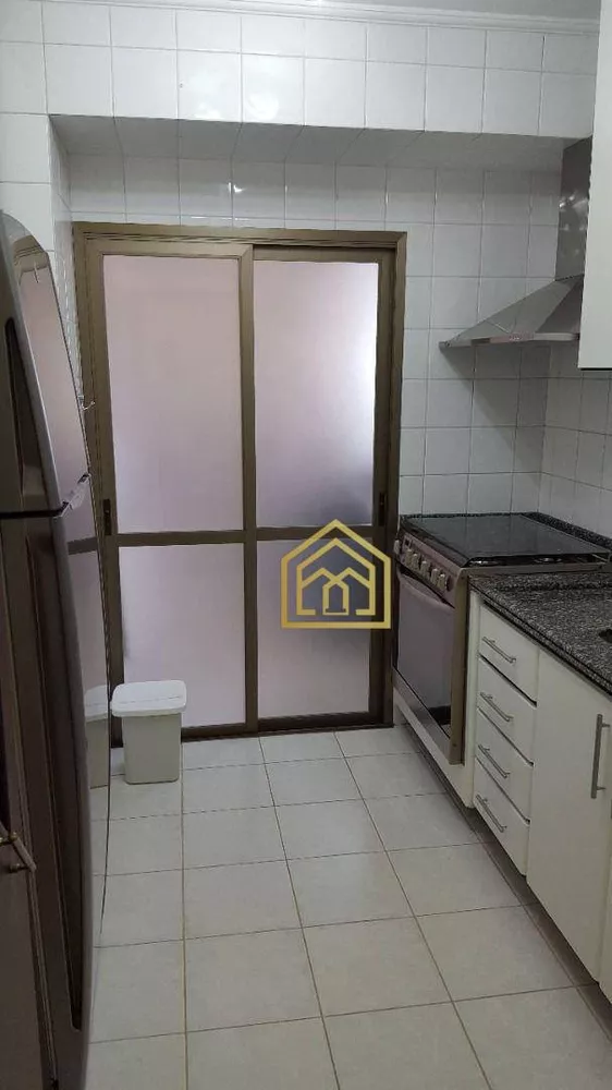 Apartamento para alugar com 3 quartos, 100m² - Foto 7