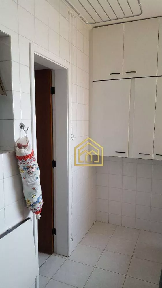 Apartamento para alugar com 3 quartos, 100m² - Foto 22