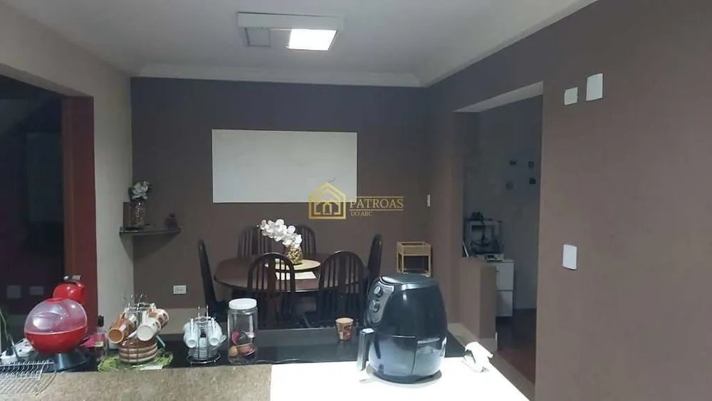Sobrado, 3 quartos, 240 m² - Foto 2
