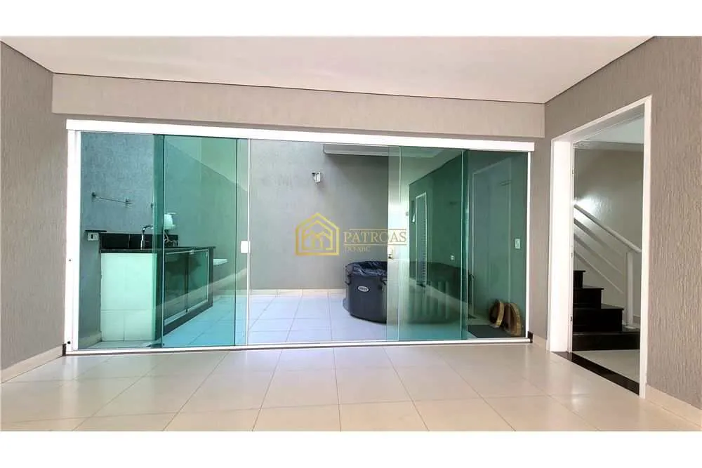 Sobrado, 3 quartos, 256 m² - Foto 14