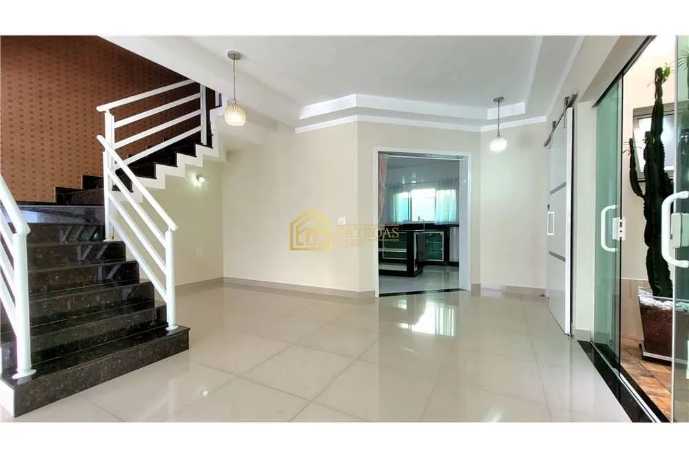 Sobrado, 3 quartos, 256 m² - Foto 3
