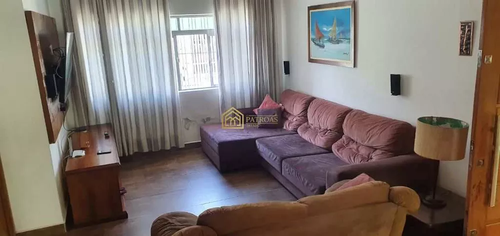 Casa, 3 quartos, 194 m² - Foto 3