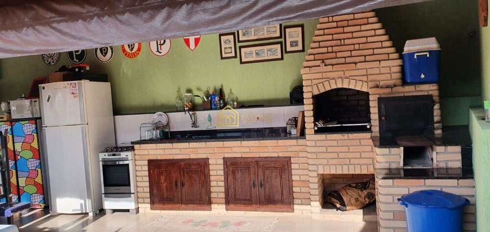 Casa à venda com 3 quartos, 194m² - Foto 7
