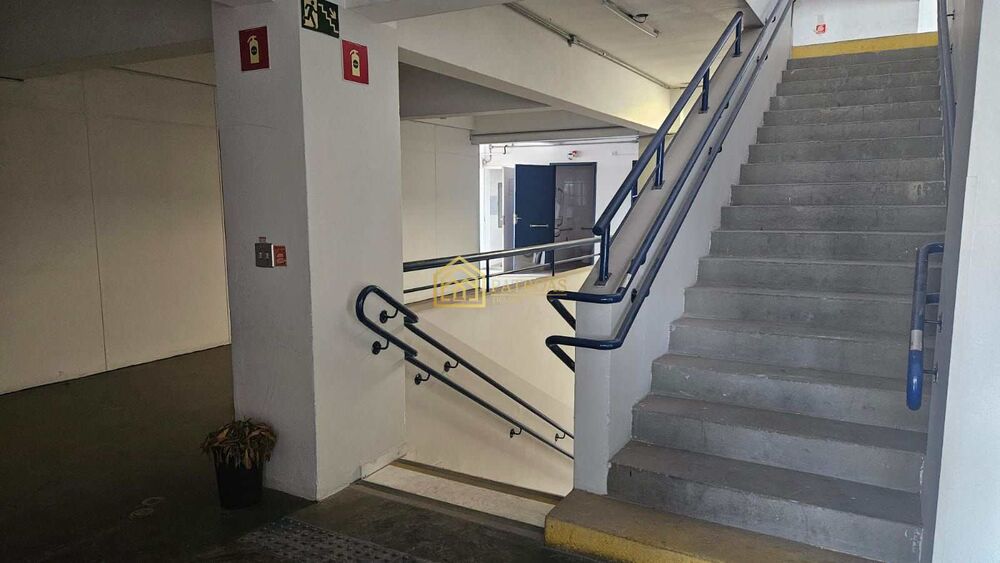 Prédio Inteiro - Foto 4